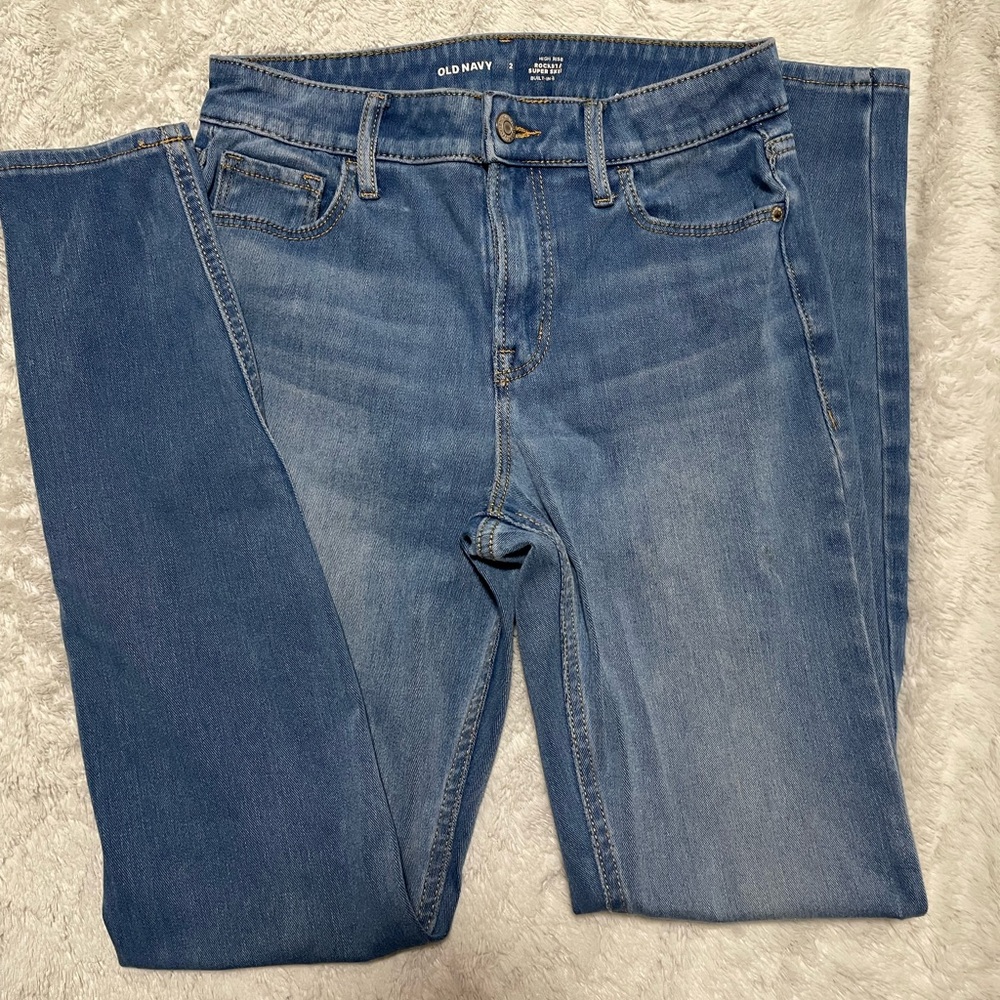 Old Navy 5 Pocket High Rise Rockstar Super Skinny Built In Sculpt Med Wash Jeans